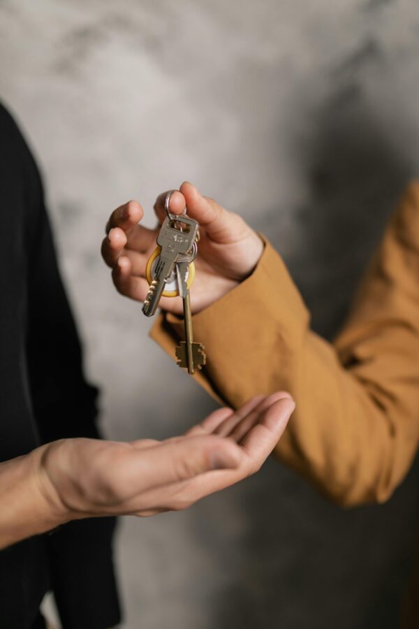 Tenant Check-in & Checkout Formalities (Per-Tenant)